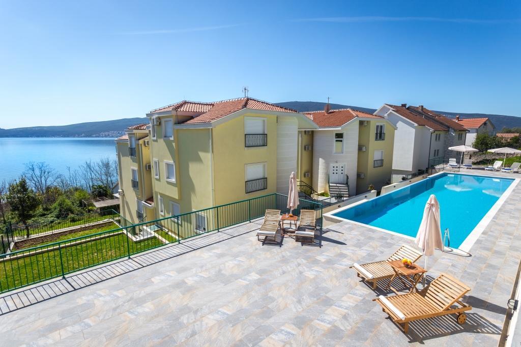 Adriadome Apartments 比耶拉 外观 照片